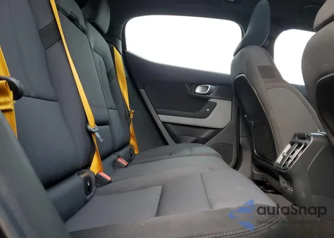 2021 Polestar 2 z USA, uszkodzony, nr VIN LPSED3KA3ML024386